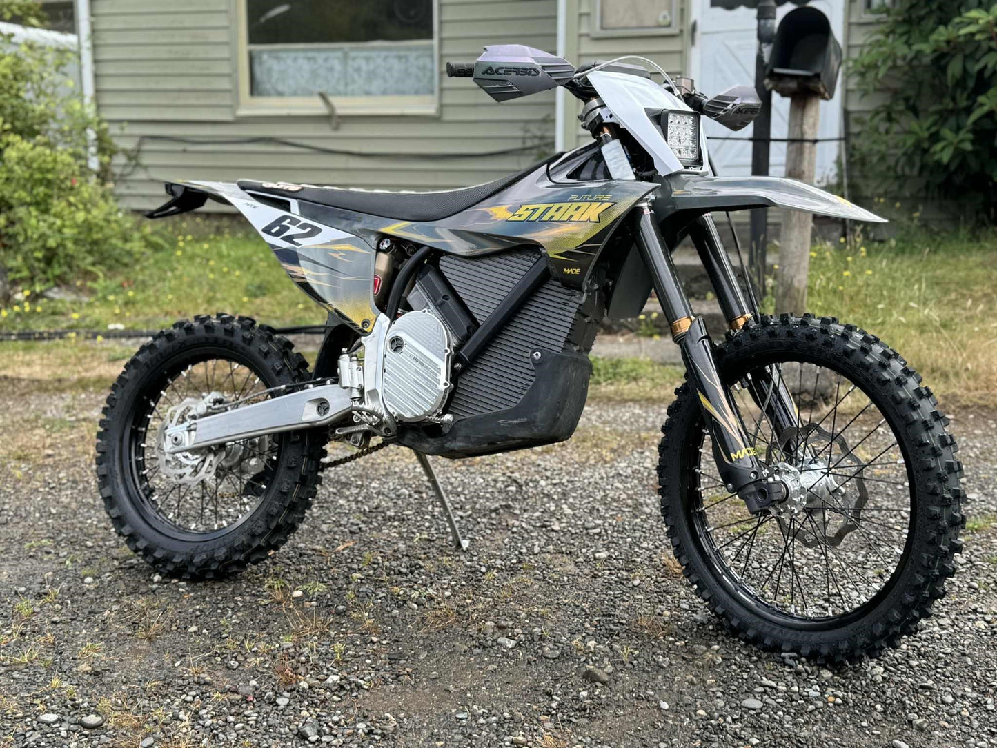 Off-Road Headlight pre wired with switch for Varg MX 1.0 (Gen 1 and Gen 2)
